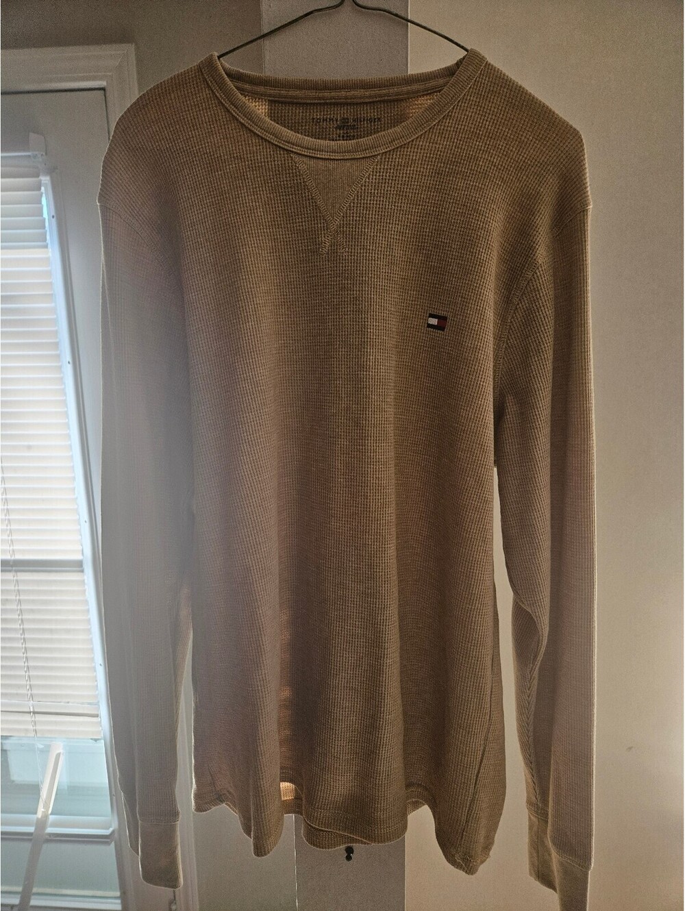 Tommy Hilfiger Men's Long Sleeve Thermal Shirt Beige Size Large